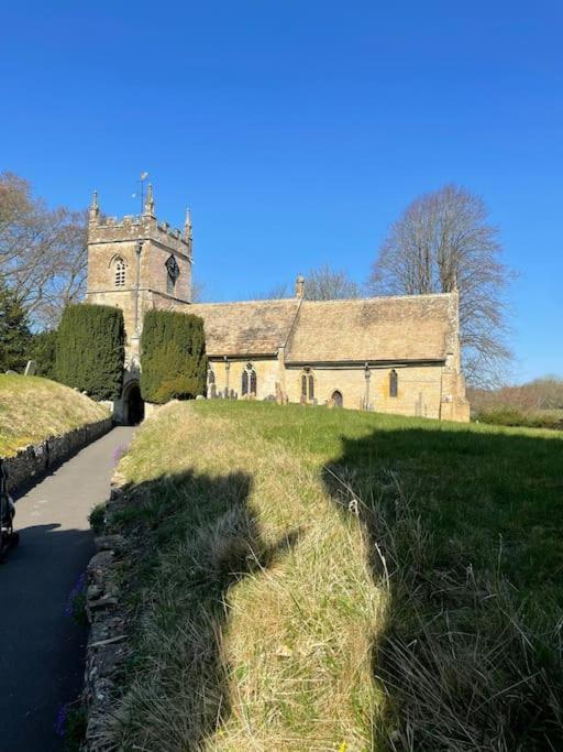 Fordview Cottage Is Full Of Cotwolds Charm Upper Slaughter Exterior foto